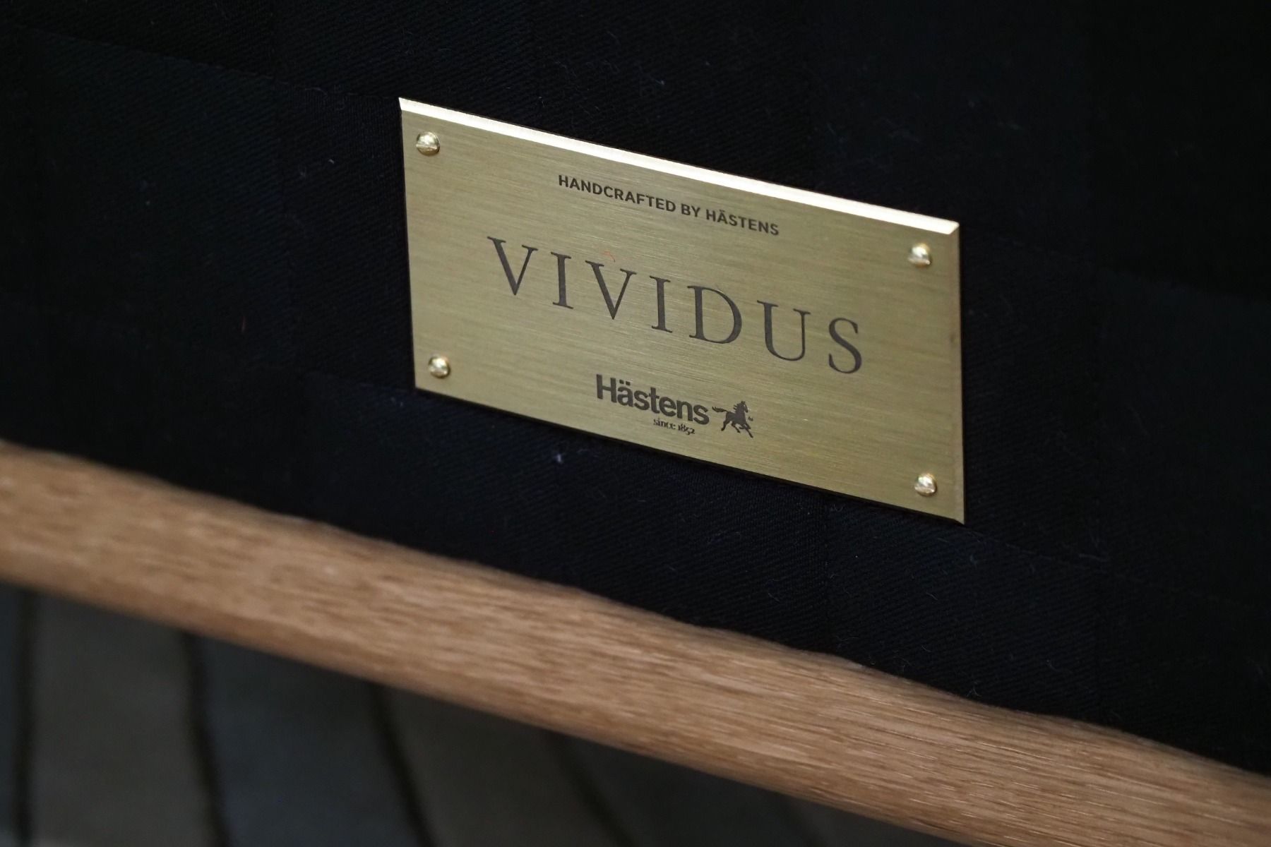 Hästens Vividus sänky 210x210cm