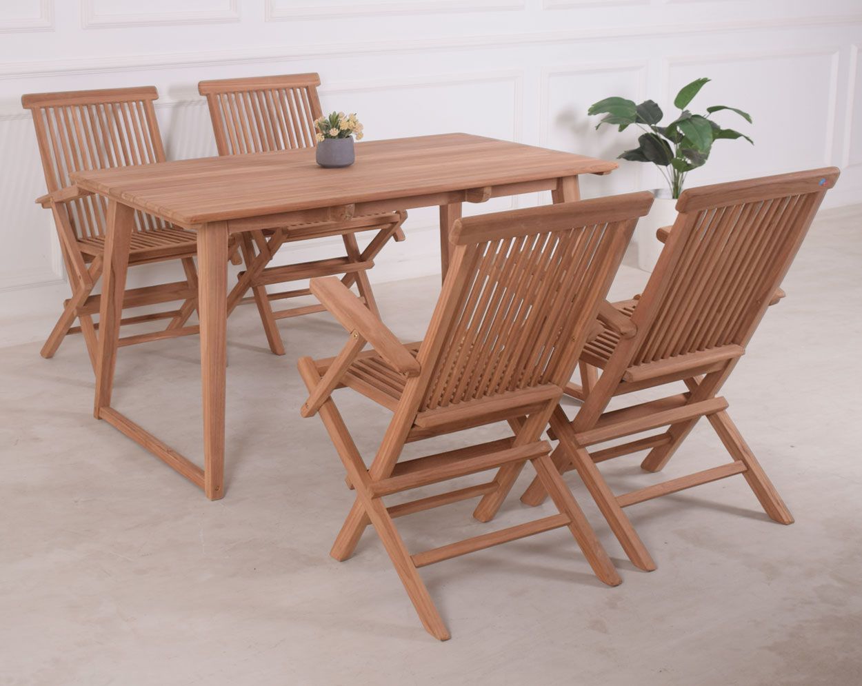 Patmos ruokapöytä + 4 Bermunda tuolia, tiikkiä