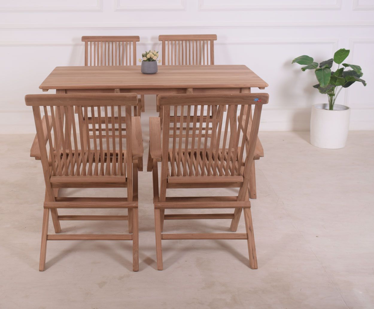 Patmos ruokapöytä + 4 Bermunda tuolia, tiikkiä