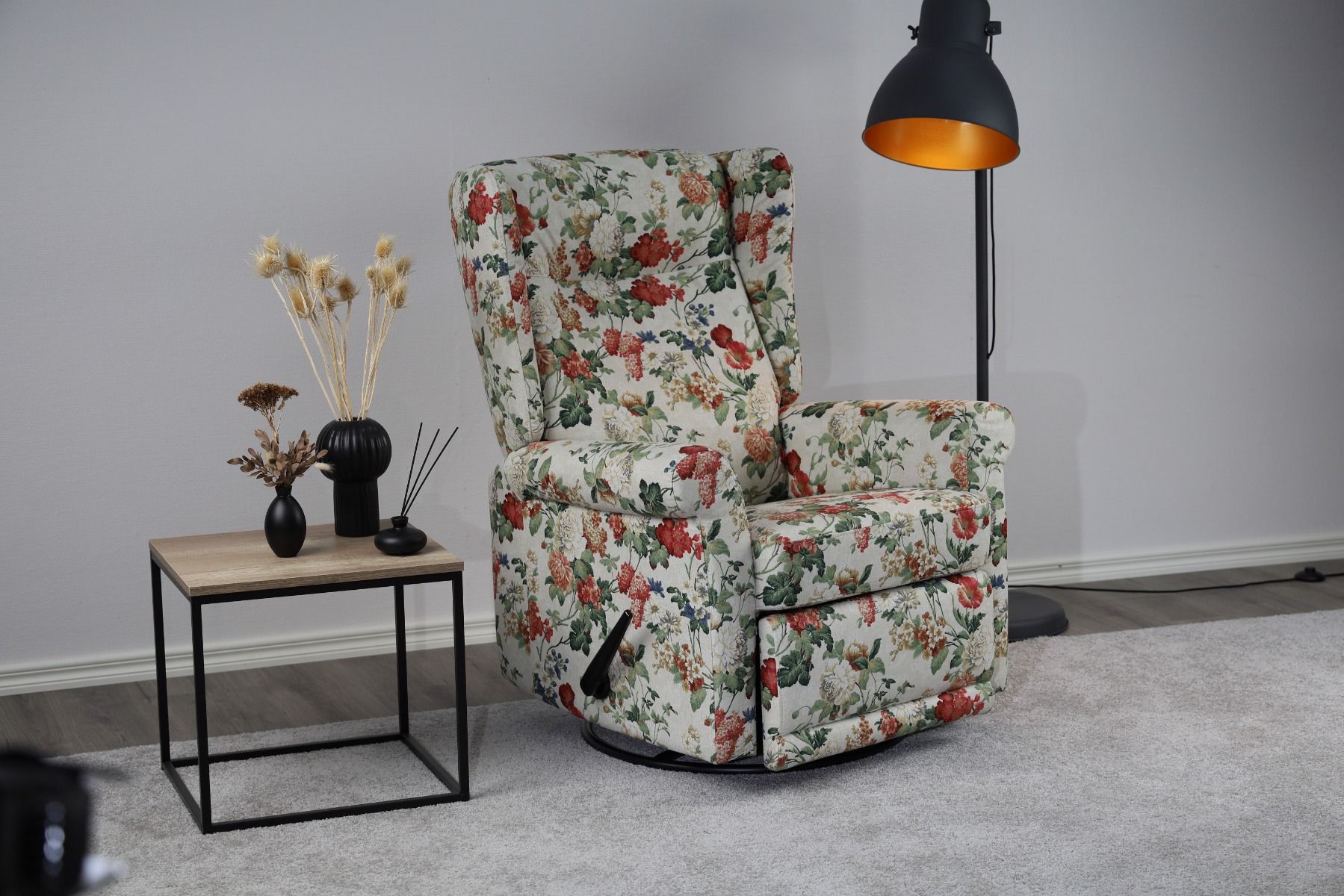 PK Madeleine Kick reclinertuoli, kangasverhoiltu