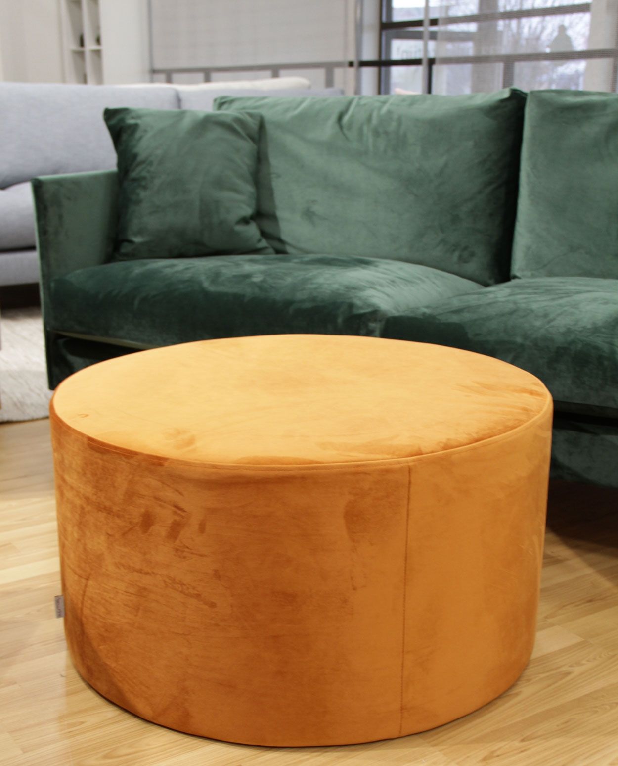 Samettirahi pyöreä 80cm, eri värejä