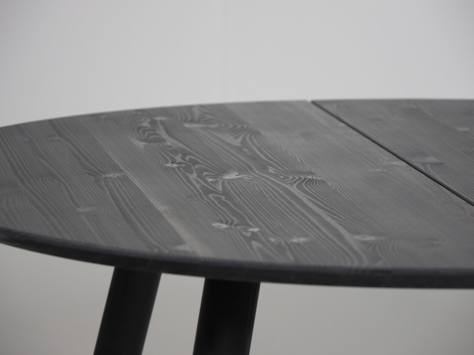 Pouta pyöreä ruokapöytä musta 115cm