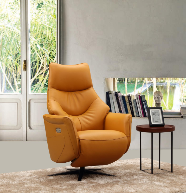 Ruskea TV-tuoli nahkaverhoiltu Quatro sähkömoottoreilla