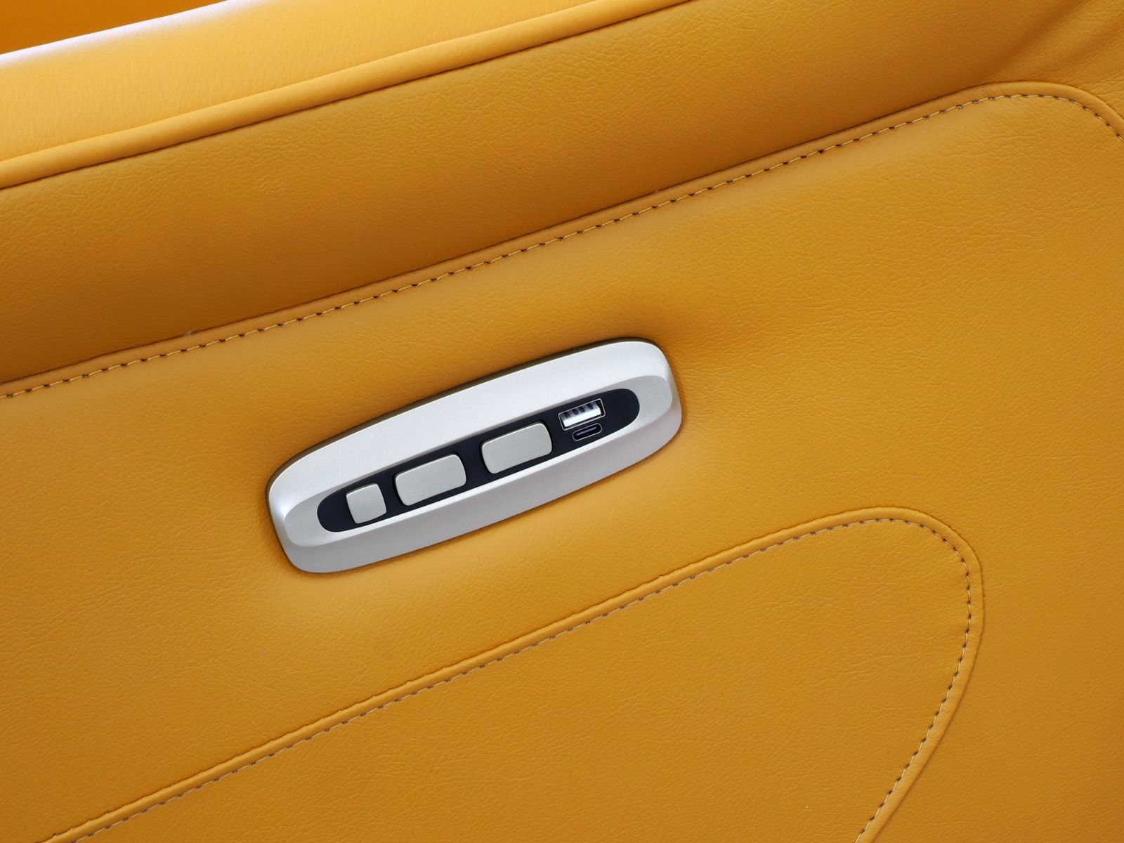 Quatro TV-tuoli sähkötoiminen, keltainen nahka