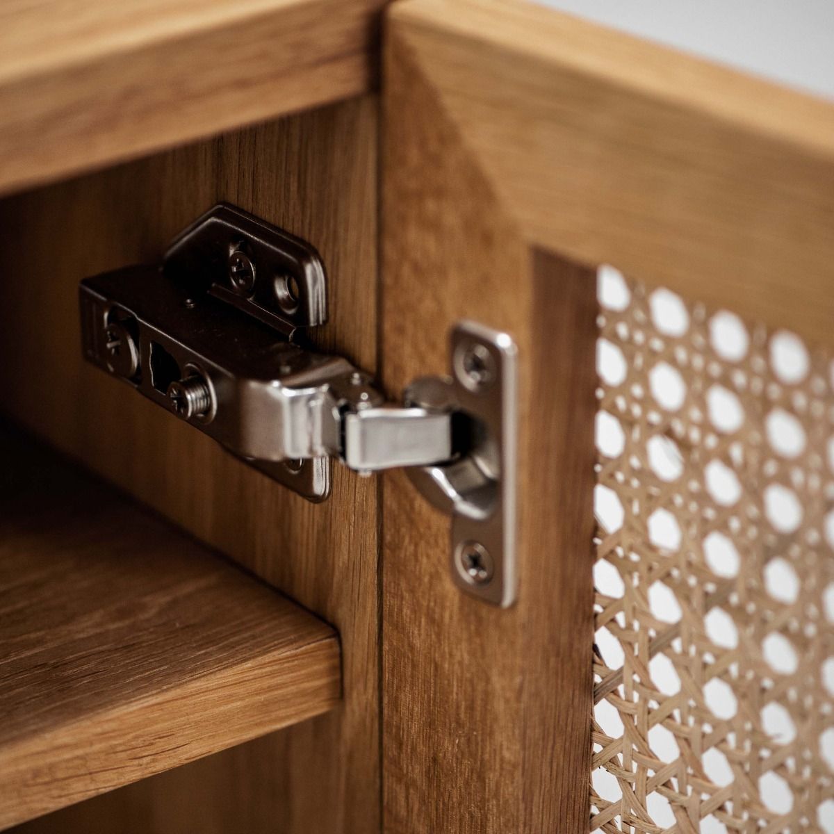 Hans K Racquet-mediataso, tammijalat