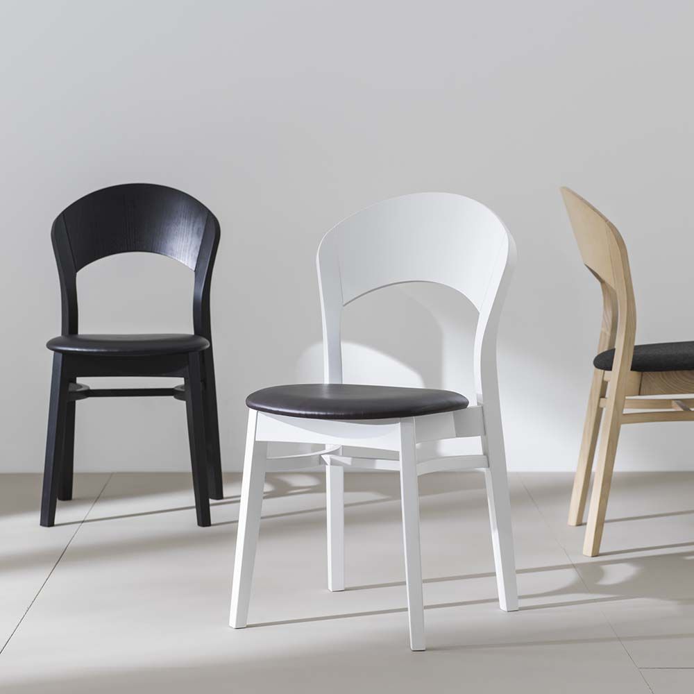 Hans K Rainbow tuoli, valkolakattu