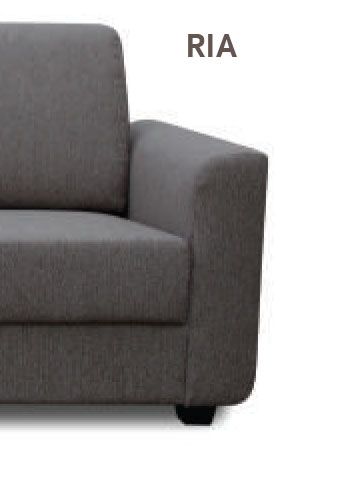 Mia vuodetuoli, eri värejä