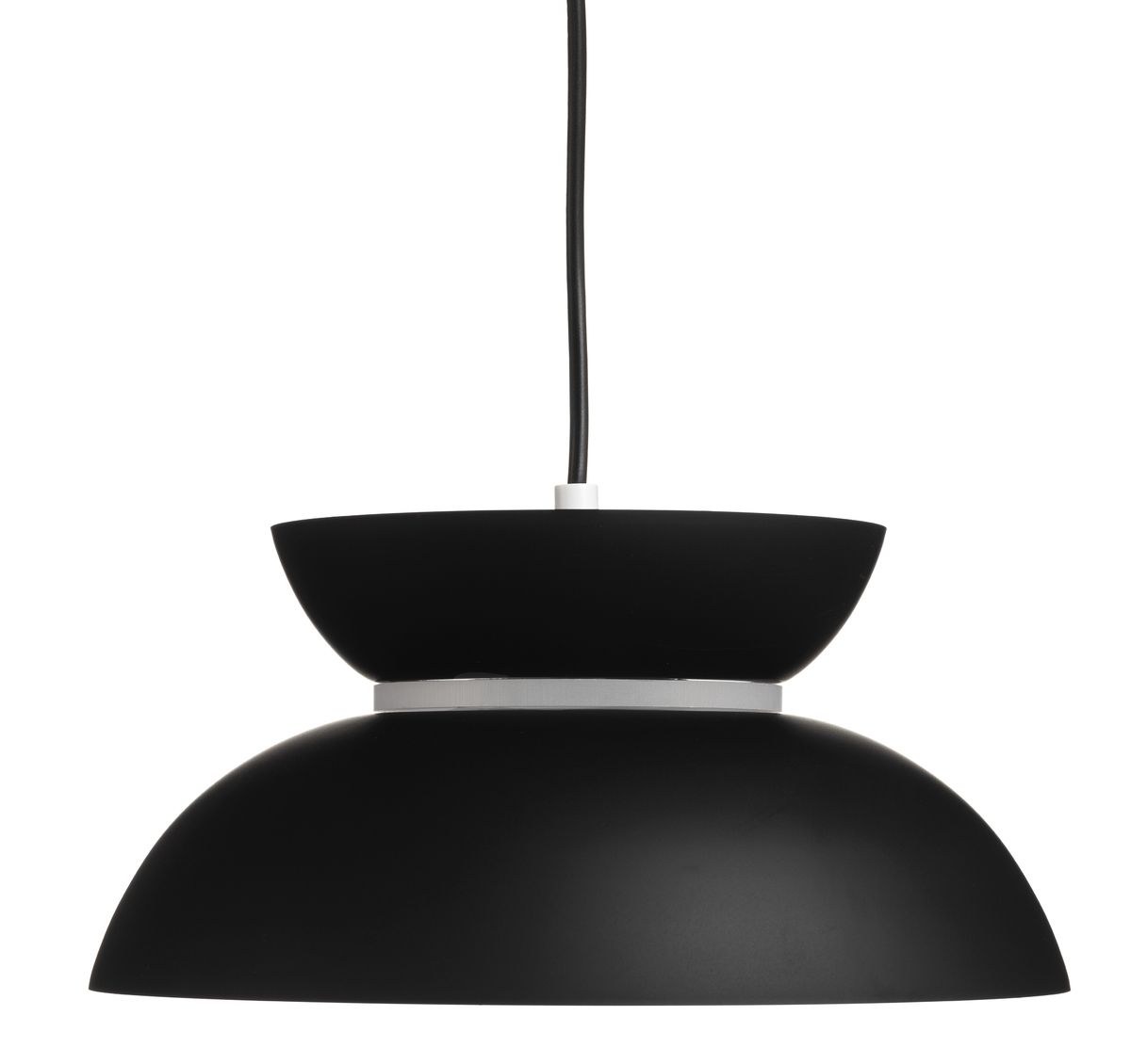 Pieni, metallinen ja mattamustan värinen riippuvalaisin, jonka muotoilu mahdollistaa valon suuntautumisen myös ylöspäin.