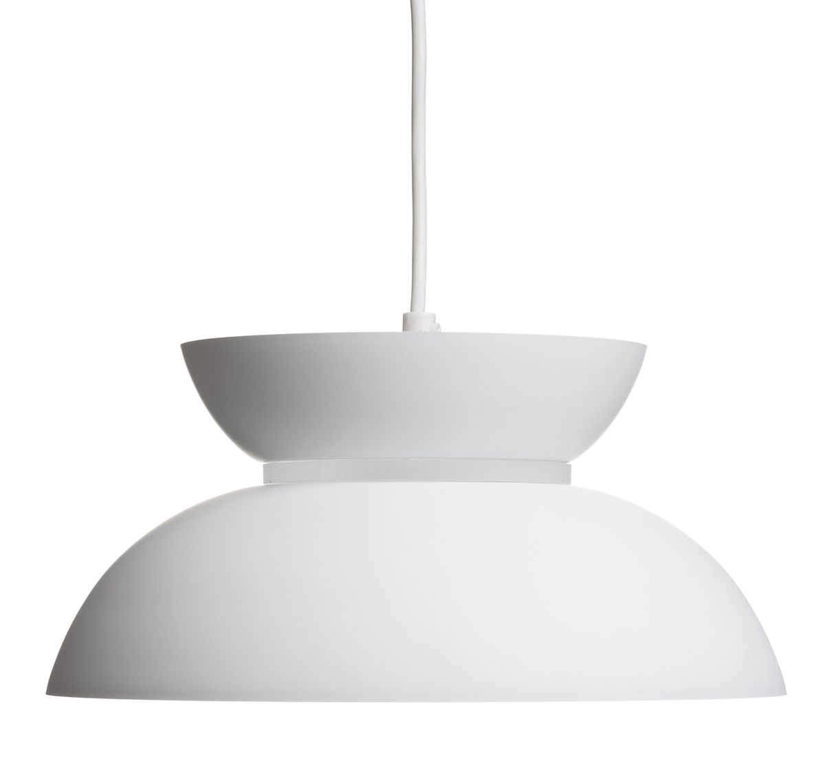 Pieni, metallinen ja mattavalkoisen värinen riippuvalaisin, jonka muotoilu mahdollistaa valon suuntautumisen myös ylöspäin.