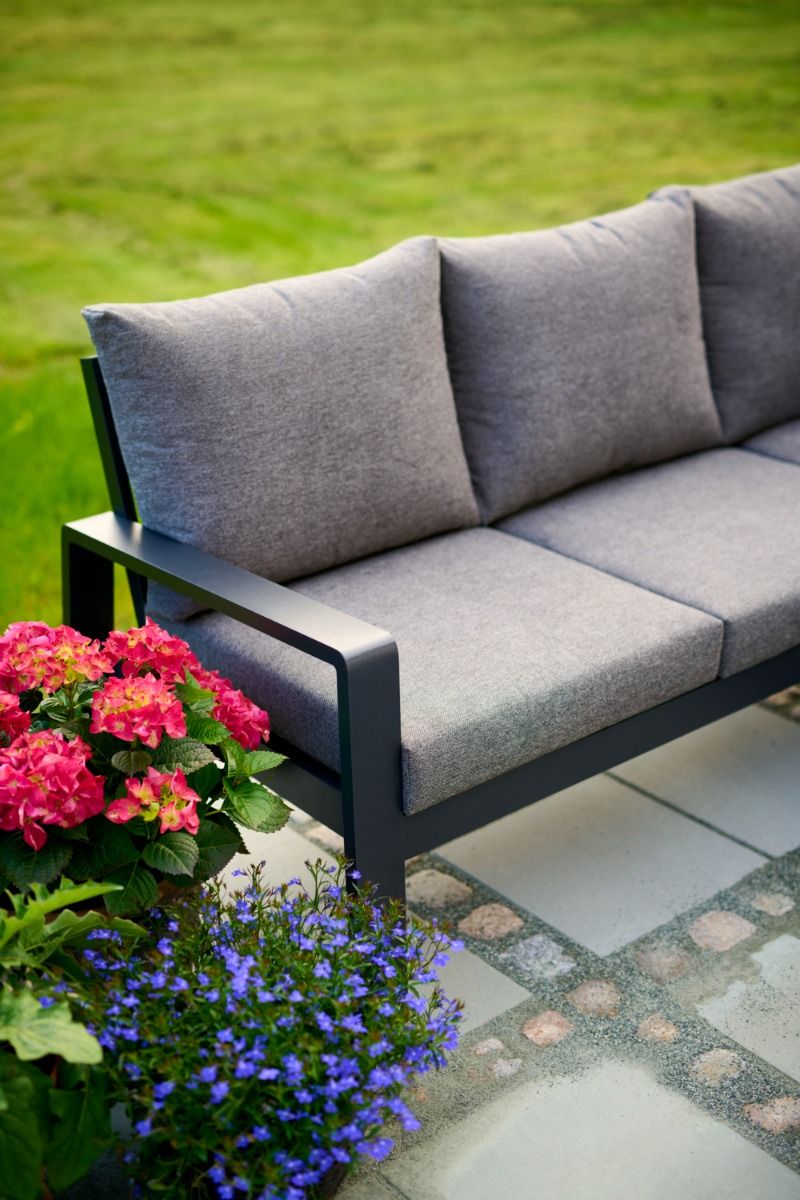 Routa kulmasohva terassille harmaa