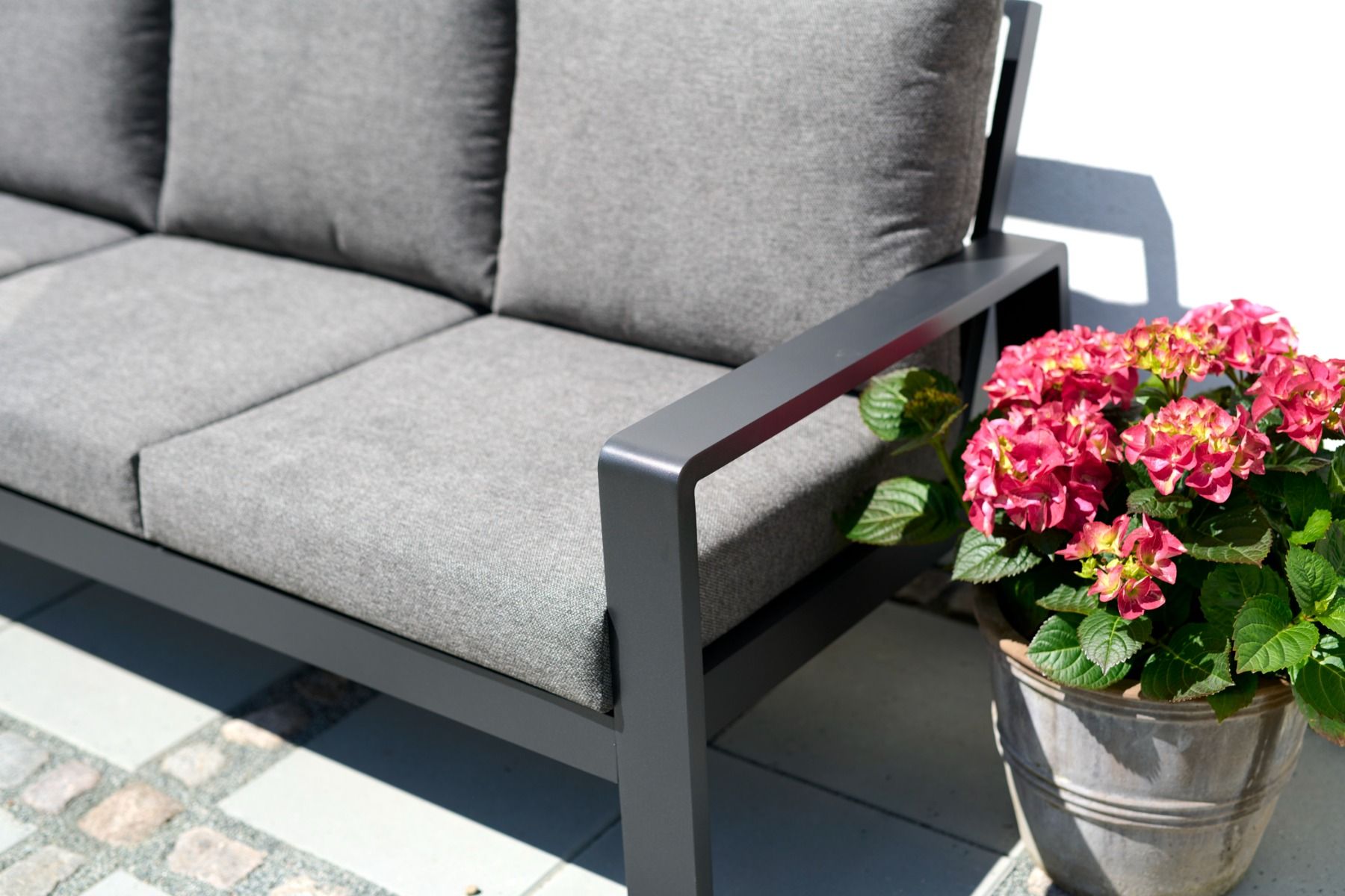 Routa 3-istuttava sohva ulkokäyttöön