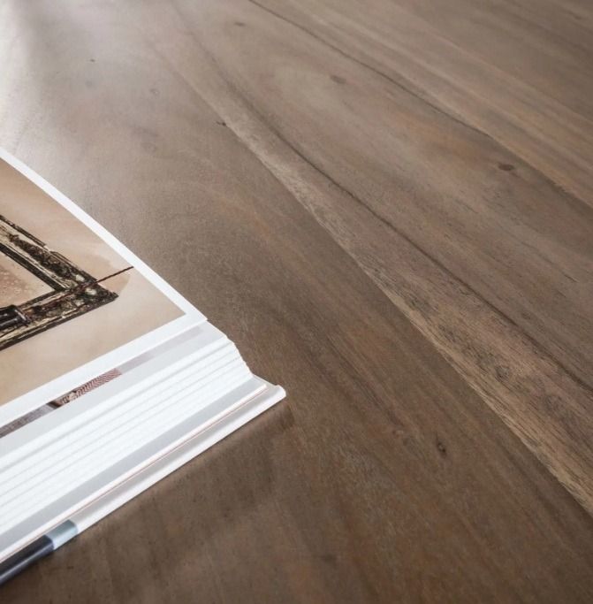 Amsterdam Sculpture ruokapöytä 240x160cm