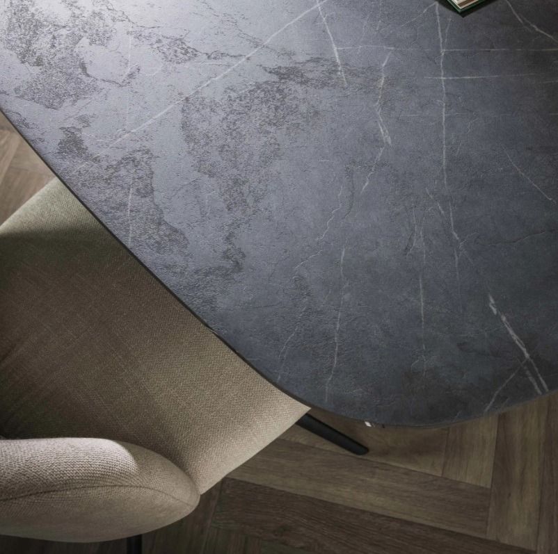 Amsterdam Onyx Cross ruokapöytä 215cm