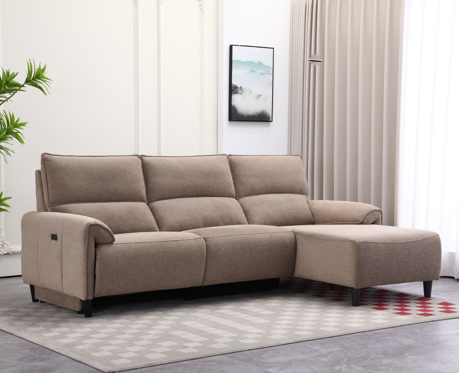 Select divaanisohva jossa on sähkömekanismi ja väri on khakin ruskea