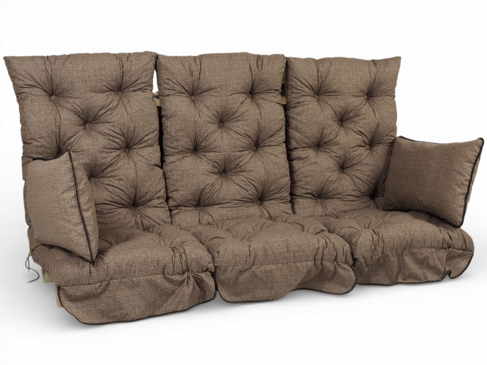 ruskeat keinun pehmusteet