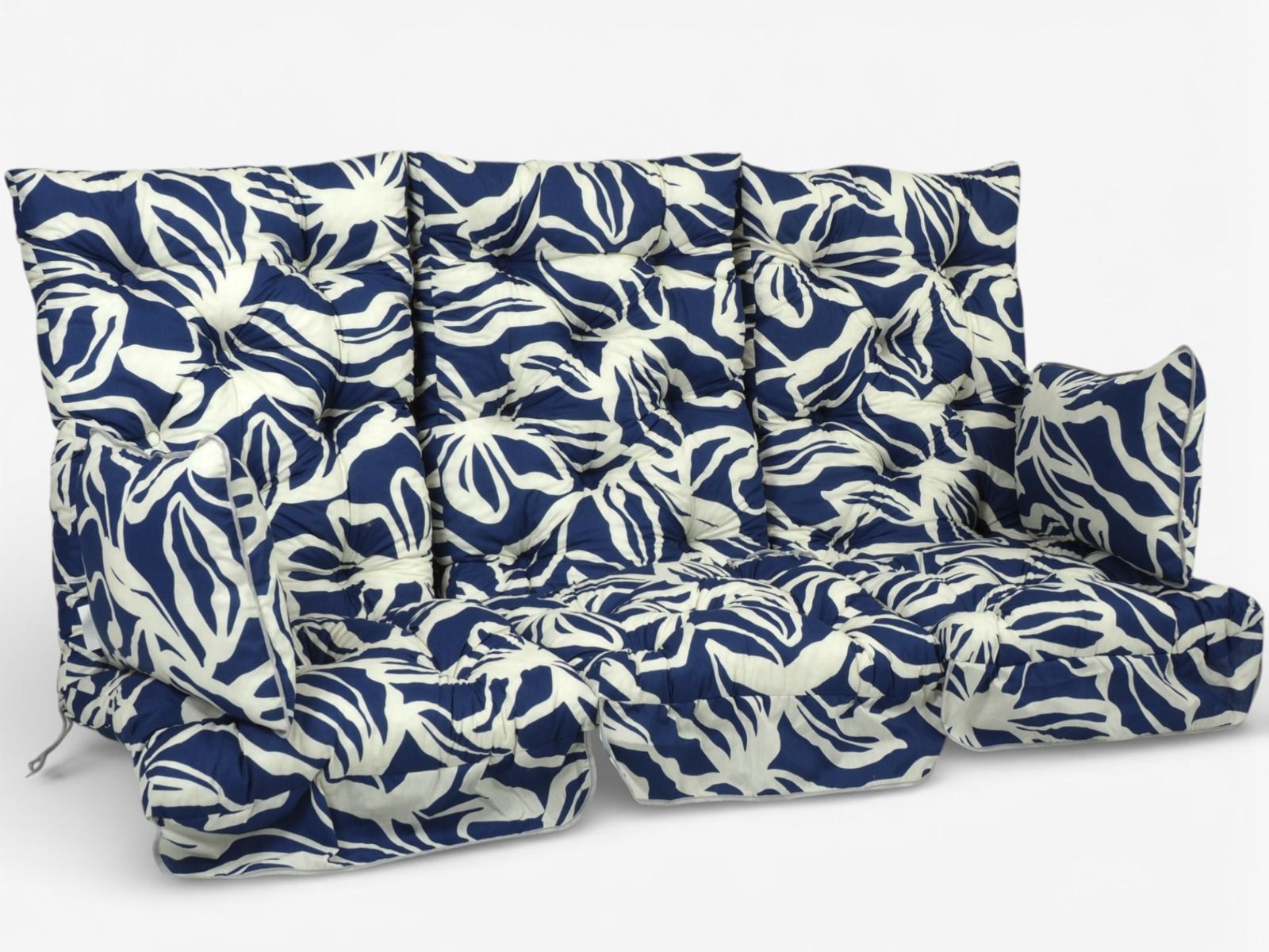 Siniset keinun pehmusteet