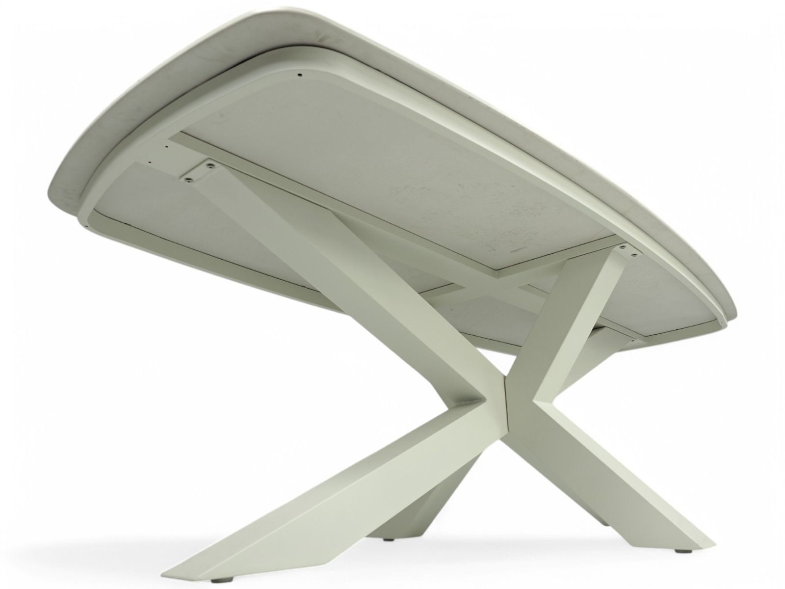 Stone terassipöytä ja 6 Hanko tuolia