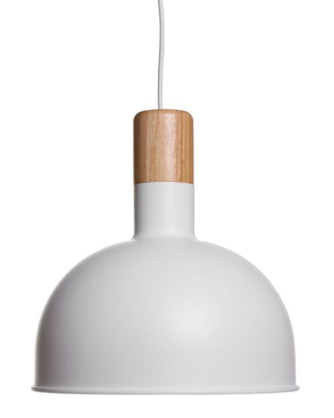 Tomas on siro ja käytännöllinen riippuvalaisin, joka sopii mainiosti esimerkiksi keittiön pöydän tai pienen saarekkeen ylle tuomaan kohdistettua valoa.