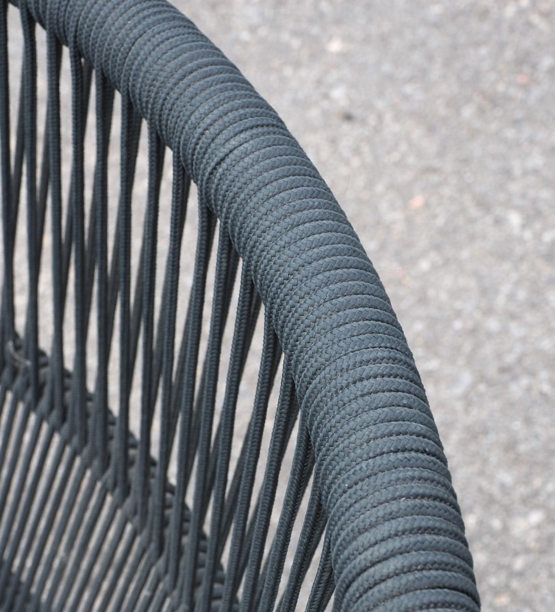 Hobart pyöreä terassipöytä + 4 Tonga-tuolia