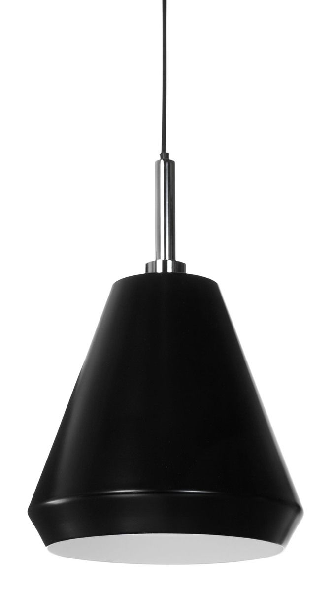 Torcher on elegantti mattamusta metallinen riippuvalaisin, jota viimeistelee hillitty satiininsävyinen yksityiskohta kuvun yläosassa. Pelkistetty muotoilu ja hienovarainen kontrasti tekevät valaisimesta ajattoman katseenvangitsijan.