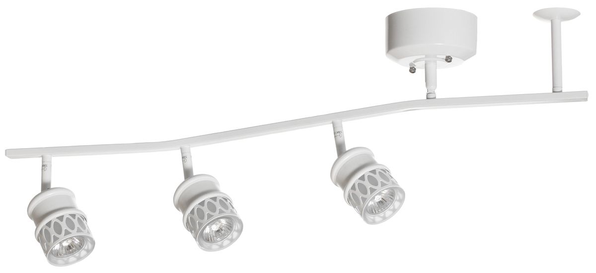 Tove-3 on kolmelamppuinen metallinen kohdevalaisin, jonka kupuja koristavat hillityt ja pelkistetyt leikkaukset. 