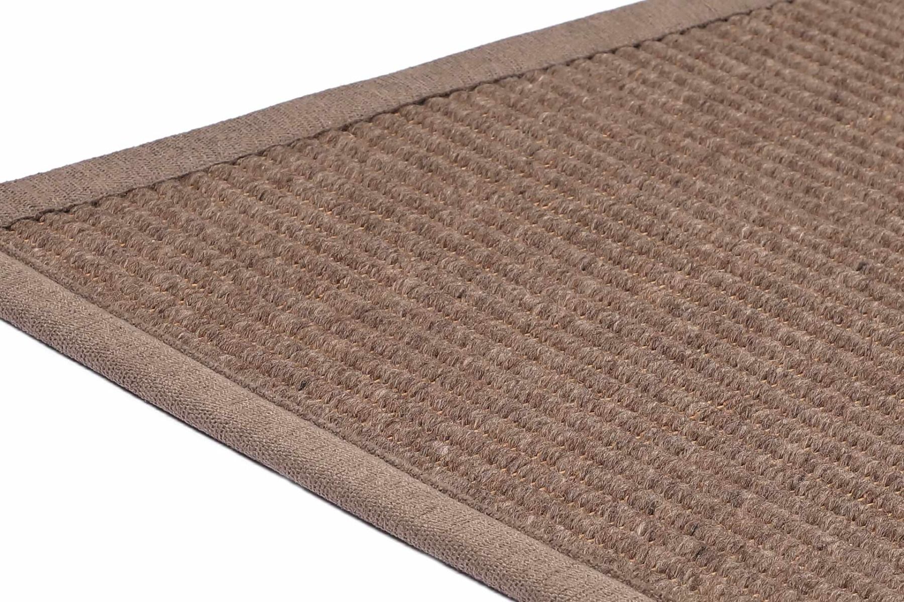 VM Carpet Esmeralda-matto, mittojen mukaan