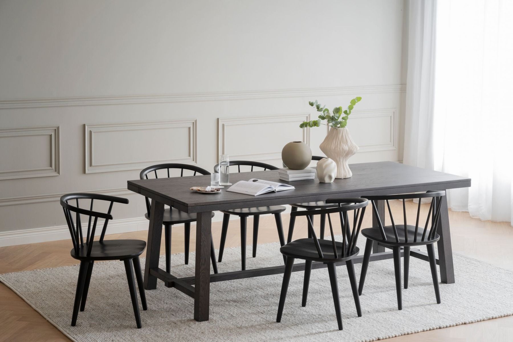 Rowico Brooklyn pöytä 95x170cm x-jalalla, savutammi/musta