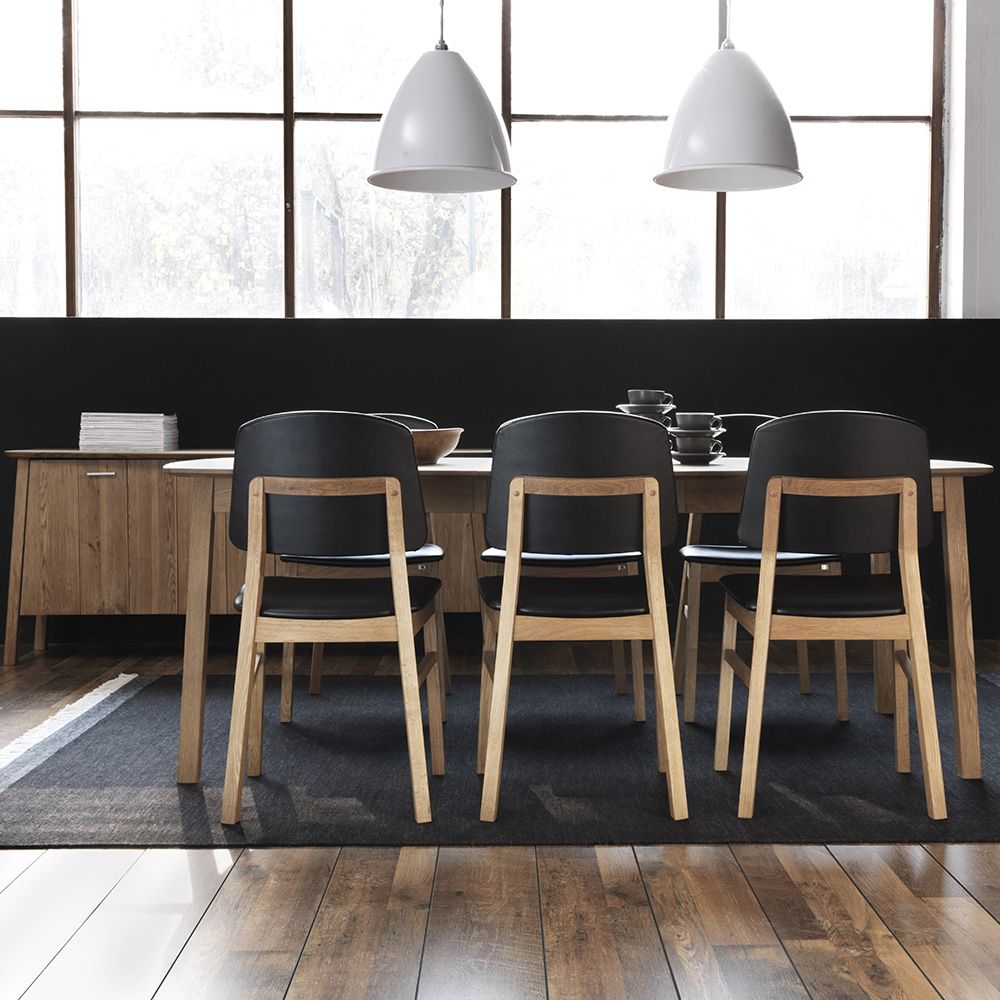 Hans K Verona tuoli, tammi