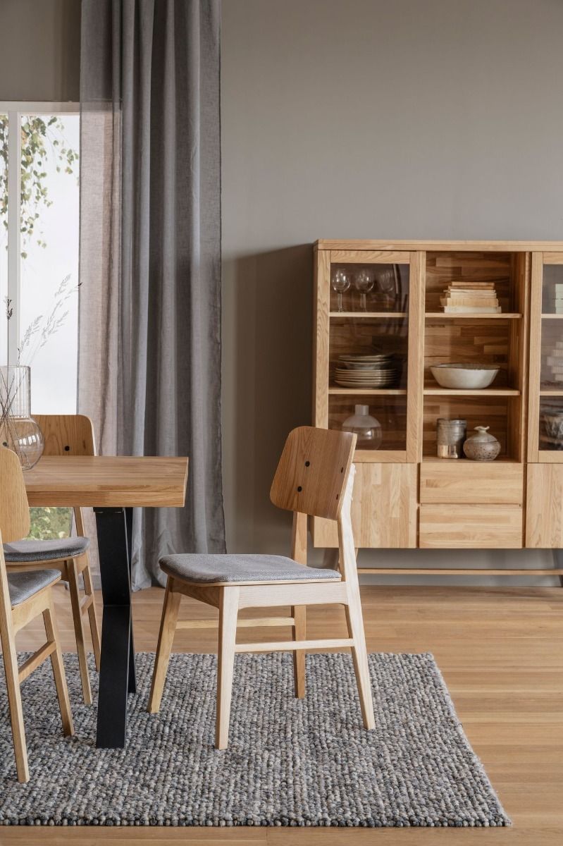 Rowico Brooklyn-vitriini, lakattu tammi