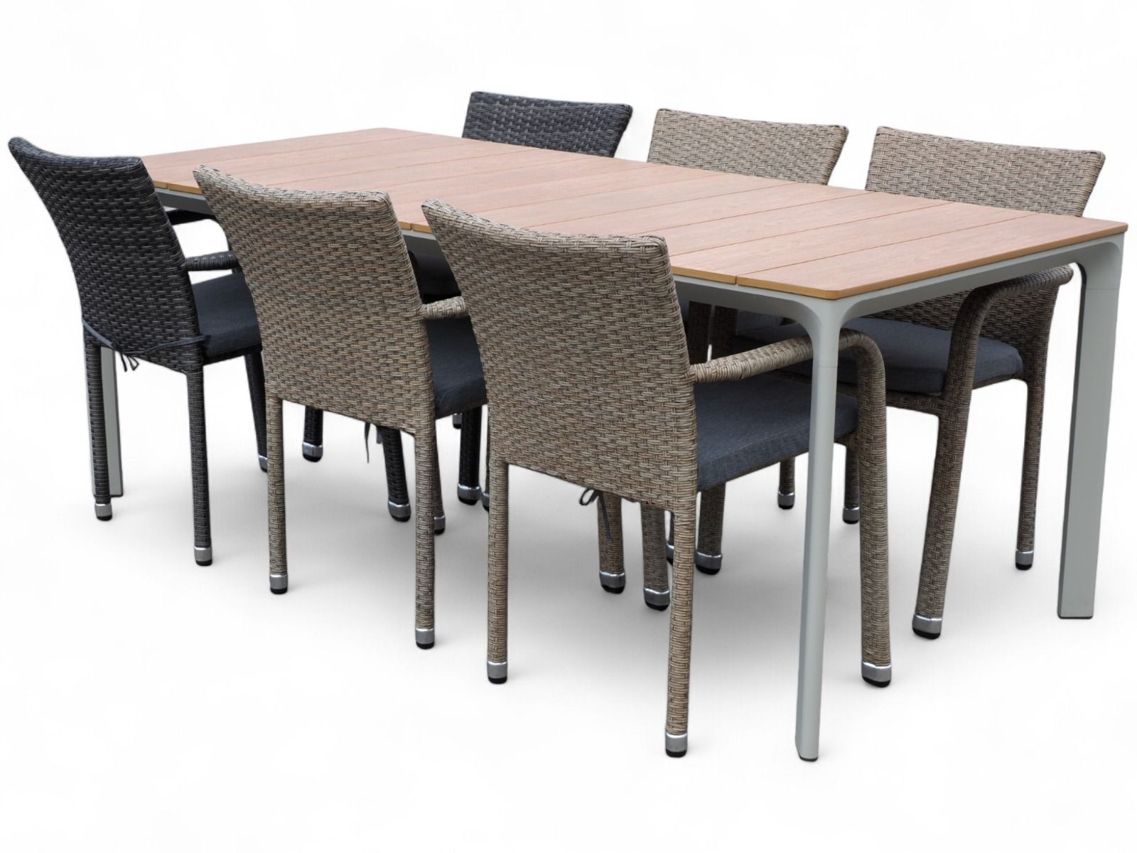 West terassipöytä kitti + 6 Apollo tuolia ulos