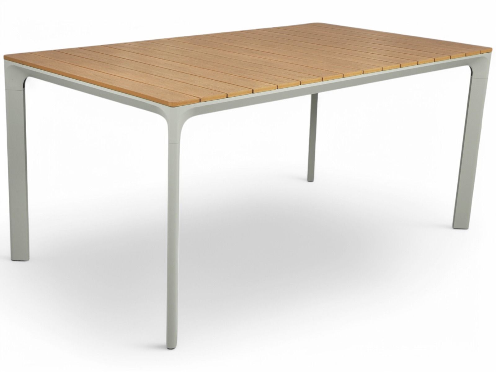 West terassipöytä ja 4 Krabi tuolia, eri värejä