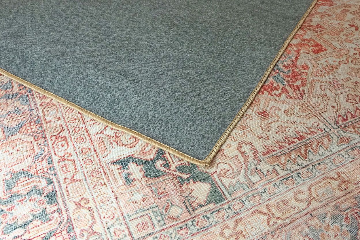 Nubia matto, eri kokoja